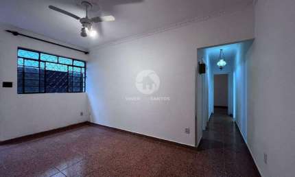 Apartamento térreo com 2 quartos no Campos em Santos