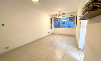 Apartamento uma suíte a uma quadra da praia do Boqueirão
