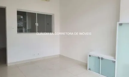 Salão Comercial à Venda em São Paulo - Belenzinho  6 Salas, 4 Banheiros, 150m² de Área