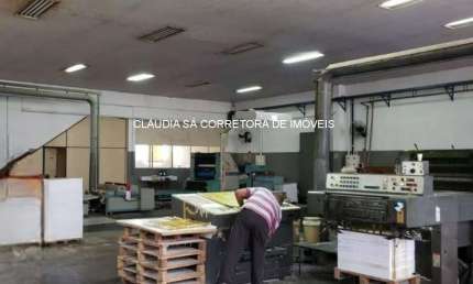 Galpão industrial à venda e ou locação na Vila Carrão, São Paulo-SP: 5 salas, 6 banheiros, 8 vagas de garagem, 1.325,00 m² de área 1.600 de terreno.