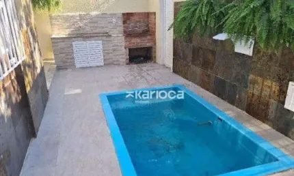 Casa com 4 dormitórios à venda, 150 m² por R$ 588.000 -  Rua Santo Eleutério - Freguesia de Jacarepaguá - Rio de Janeiro/RJ