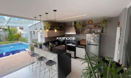 Casa de Alto Padrão na Barra da Tijuca - 4 suítes - 420 metros - Rio Mar