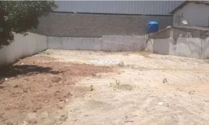 Terreno com área útil de 525 m² no Recreio dos Bandeirantes