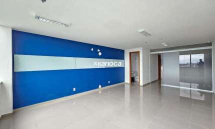 Sala para alugar com 48m², 2 banheiro, 1 vaga de garagem.