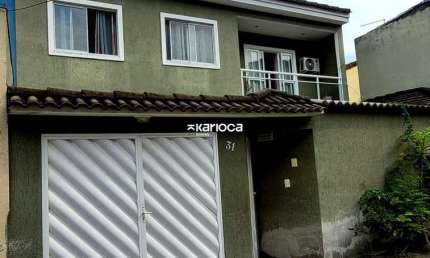 Casa duplex no Condomínio Anhanguera, 220m² - Vargem pequena.
