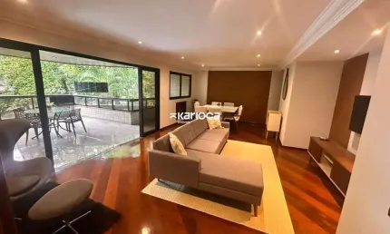 Apartamento 4 quartos próximo a praia Recreio dos Bandeirantes - 180 metros