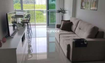 LINDO FLAT MOBILIADO - DOUBLE SUIT A 15 MINUTOS DA PRAIA DA BARRA