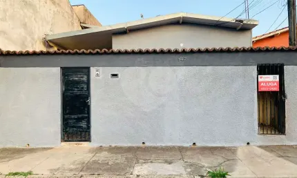 Casa para alugar com 3 quartos, sendo 1 suíte,  em Jardim Das Rosas, Itu - SP