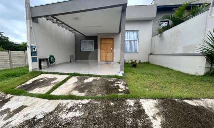 Condomínio com 2 quartos à venda em Jardins Do Império - SP