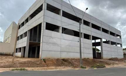 Galpão para locação em Distrito Industrial Dos Bandeirantes - SP