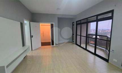 Apartamento para alugar com 3 quartos, sendo 1 suíte, no condomínio Edifício Villa di Ravenna, Itu - SP