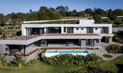 Casa à venda com 5 quartos, sendo 5 suítes,  no condomínio Paraíso Marriot, Itu - SP