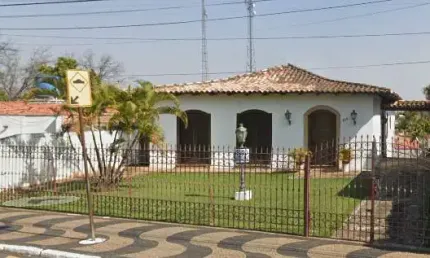 Casa à venda com 2 quartos, sendo 1 suíte, no Centro, Itu - SP