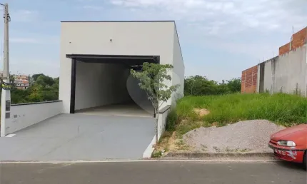 Salão comercial para alugar ,  em Residencial Vila Dos Eucaliptos, Salto - SP