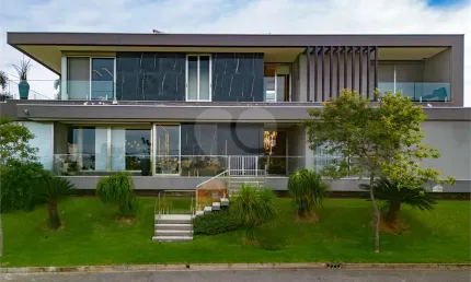 Casa  à venda com 5 quartos, sendo 5 suítes,  no condomínio Plaza Athenee, Itu - SP