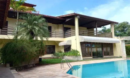 Casa  à venda ou para alugar com 5 quartos, sendo 5 suítes,  no condomínio Vilage Zuleika Jabour, Salto - SP
