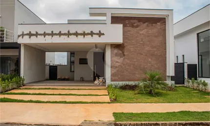 Casa  à venda com 3 quartos, sendo 3 suítes,  no condomínio Residencial Central Parque, Salto - SP