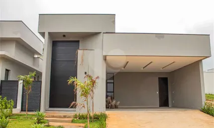 Casa  à venda com 3 quartos, sendo 3 suítes,  no condomínio Residencial Central Parque, Salto - SP