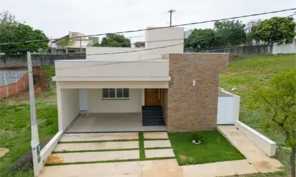 Casa  à venda com 5 quartos, sendo 5 suítes,  no condomínio lagos d´icaraí, salto - sp