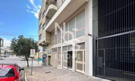 Loja Térrea com 2 andares Localizado no Centro deCaxias do Sul