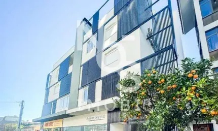 Apartamento de 02 Dormitórios no Bairro Aparecida em Flores da Cunha