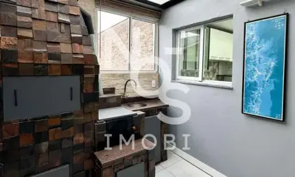 Sobrado duplex com 02 dormitórios localizado no bairro cidade nova