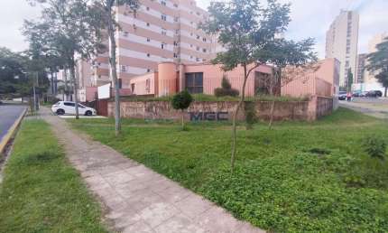 Casa com 4 quartos à venda na Rua Cândido Xavier, Água Verde, Curitiba