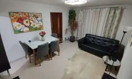 EDIFÍCIO VILLAGE PATYMAR - Apartamento no Água Verde