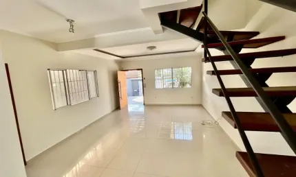 Casa para venda com 181 metros quadrados com 3 quartos em Jardim Santa Bárbara - Atibaia - SP