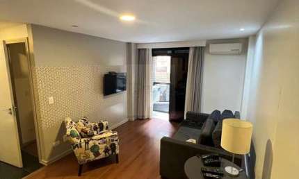 Apartamento loft e garagem a venda no Batel - Curitiba