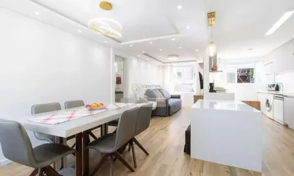 Apartamento Parolin, 110 metros, 3 quartos sendo 1 suite.