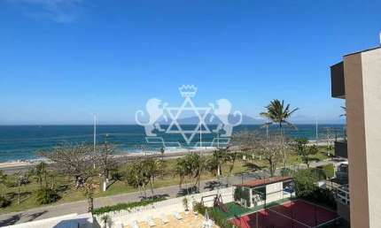 Cobertura duplex com vista mar, 3 dormitórios, sendo 2 suítes, área gourmet com churrasqueira, em m
