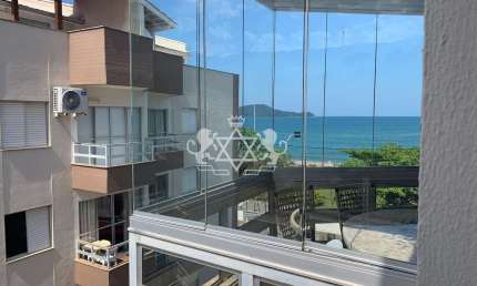 Belissíma Cobertura Duplex na Praia do Massaguaçu em Caraguatatuba, uma região que vem crescendo. N