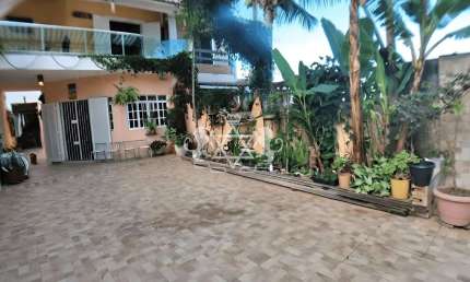Sobrado à venda, Massaguaçu 200 metros da praia, Caraguatatuba, SP