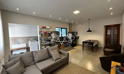 Casa à venda 2 Dormitórios sendo 1 Suíte, e Área de Churrasco no Prestigiado Bairro de Caputera, Ca