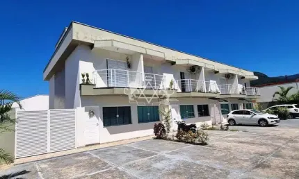 SOBRADO À VENDA EM CONDOMÍNIO NO BAIRRO CIDADE JARDIM, SÃO 110M² AT, COM 2 SUÍTES E 2 VAGAS DE GARA
