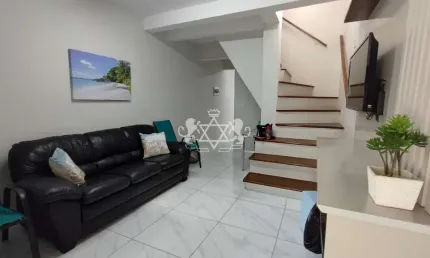 Sobrado 2 suítes, 2 vagas - próximo à praia no jardim aruan, caraguatatuba, sp - reformado