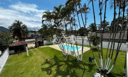 Oportunidade Única -Sobrado à venda no Massaguaçu, com 600m² AT/ 144m² AC, ampla área de Lazer com