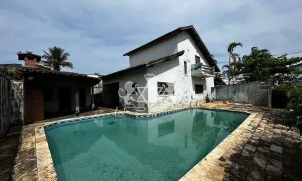 SOBRADO À VENDA, COM 780 M2 ARÉA TOTAL, 3 DORM SENDO UMA SUÍTE, 300 METROS DA PRAIA, MASSAGUAÇU, CA