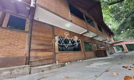 Sobrado  à venda  Canta Galo , Cidade Jardim, Caraguatatuba, SP
