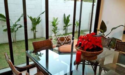 Casa com 5 quartos à venda no Camburi, São Sebastião 