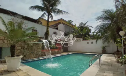 Sobrado à venda, no Park Imperial em Caraguatatuba, Litoral Norte de São Paulo