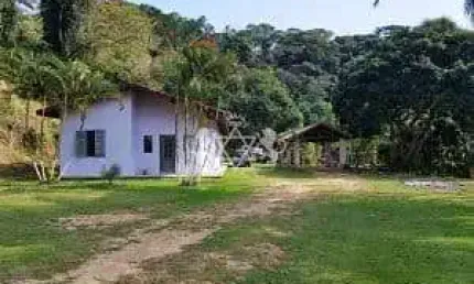 Chácara / sítio com 3 quartos à venda no Getuba, Caraguatatuba 