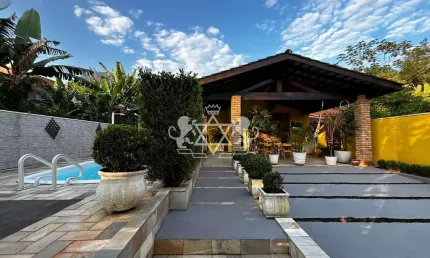 Casa à venda, Mar Verde II, 'Mobiliado' 3 Dormitórios sendo 1 suite, Lazer Completo com Piscina e C