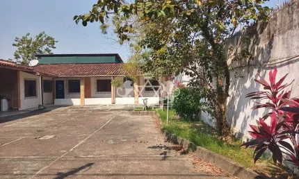 Casa com 4 quartos à venda no Sumaré, Caraguatatuba 