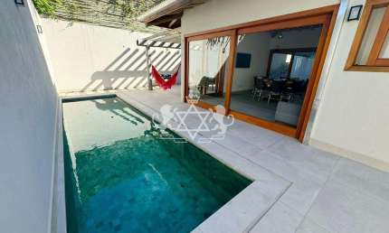 À Venda: Casa no Bairro Bexiga, Ilhabela - 594 m² de Área Total!*