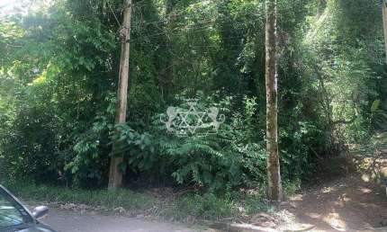 Terreno em condomínio fechado à venda no Siriuba, Ilhabela 