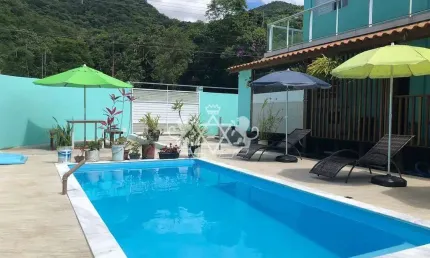 Casa com 4 quartos à venda na Praia da Lagoinha, Ubatuba 