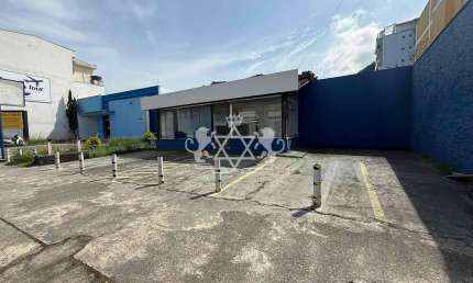 Casa com 6 quartos à venda no Centro, Caraguatatuba 