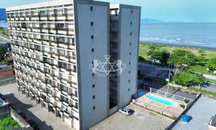 Apartamento à venda em prédio frente mar, Porto Novo, Caraguatatuba, SP